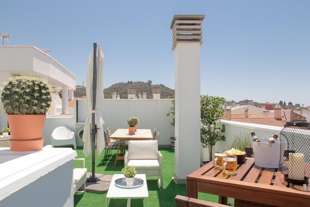 C56 - Studio With Amazing Terrace In The Centre Малага Екстер'єр фото